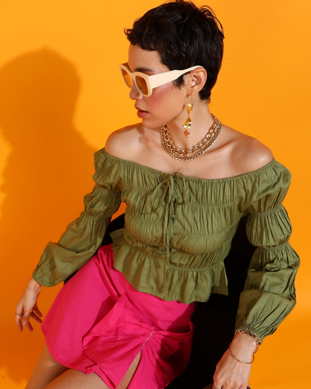 Casual Puff Sleeves Solid Women Dark Green Top