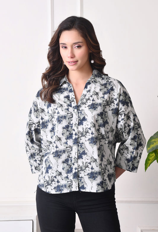 Women Relaxed Fit Printed, Floral Print Spread Collar Casual Shirt