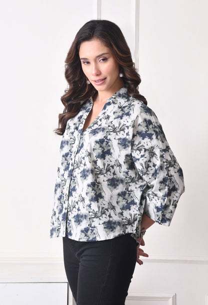 Women Relaxed Fit Printed, Floral Print Spread Collar Casual Shirt